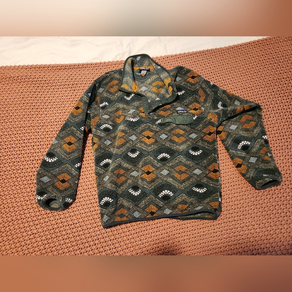 Patagonia Men's Aztec Synchilla Fleece medium